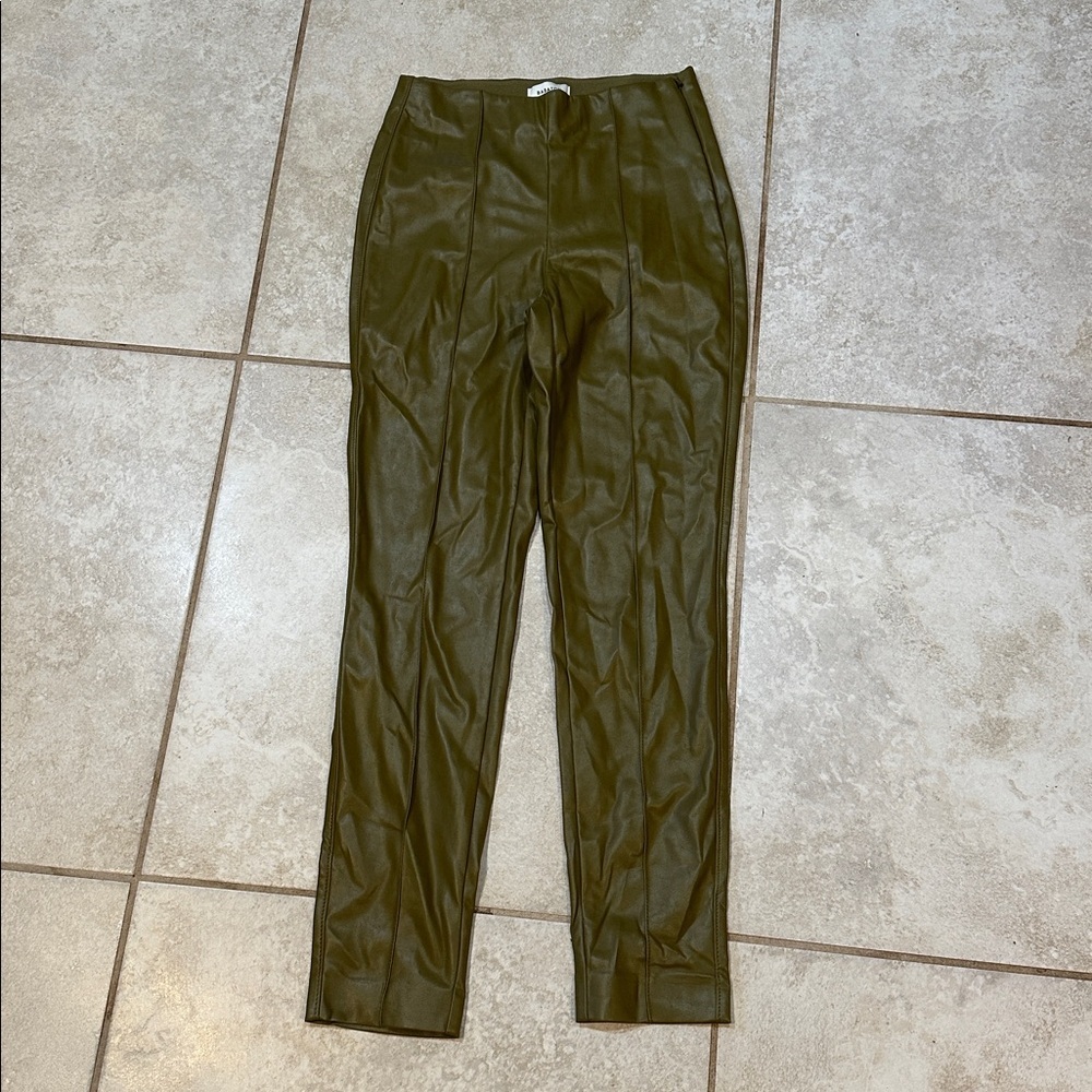 Babaton Aritzia Frida Olive Green Faux Leather Skinny Pants 4 - Picture 5 of 11